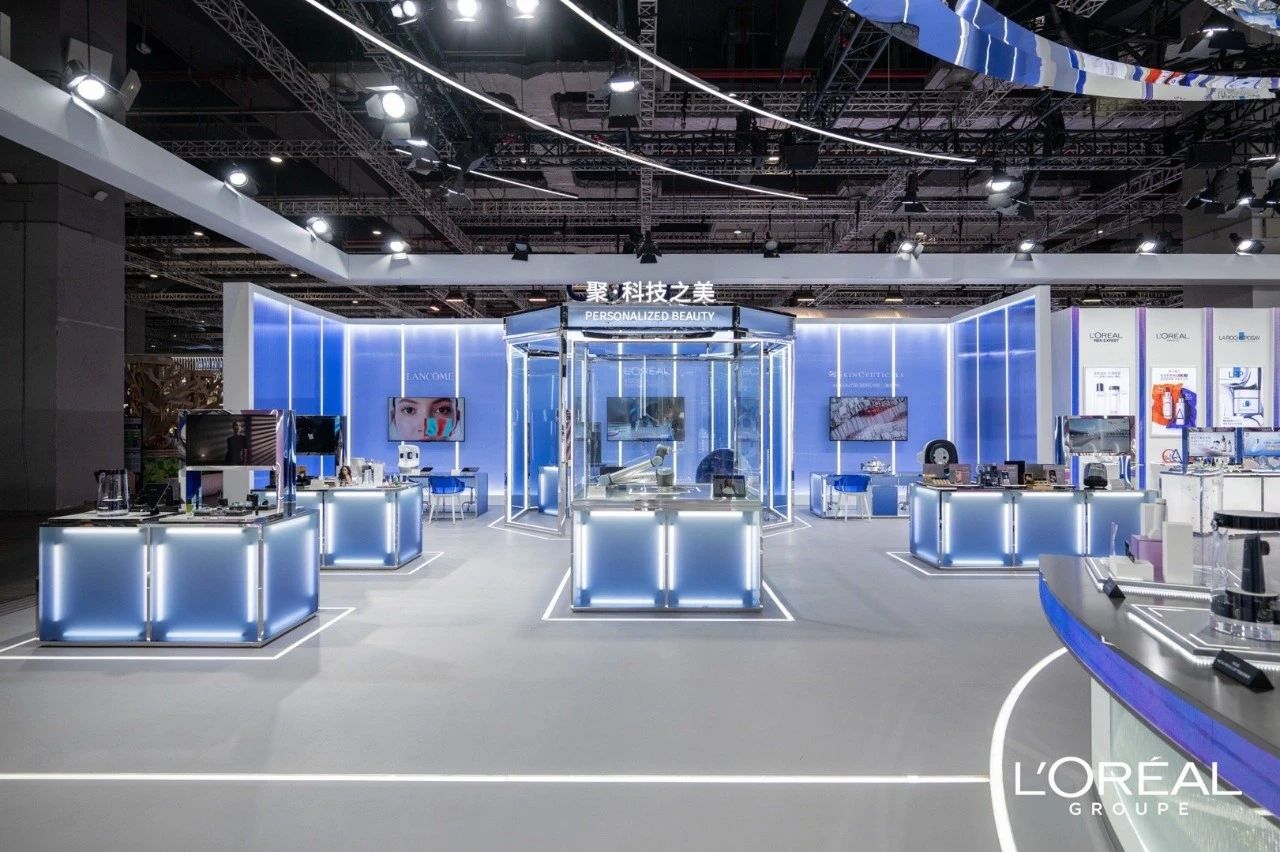 深圳展覽設(shè)計(jì)公司帶你看2023進(jìn)博會(huì)最具有創(chuàng)意00家企業(yè)展臺(tái)（歐萊雅展臺(tái)）3